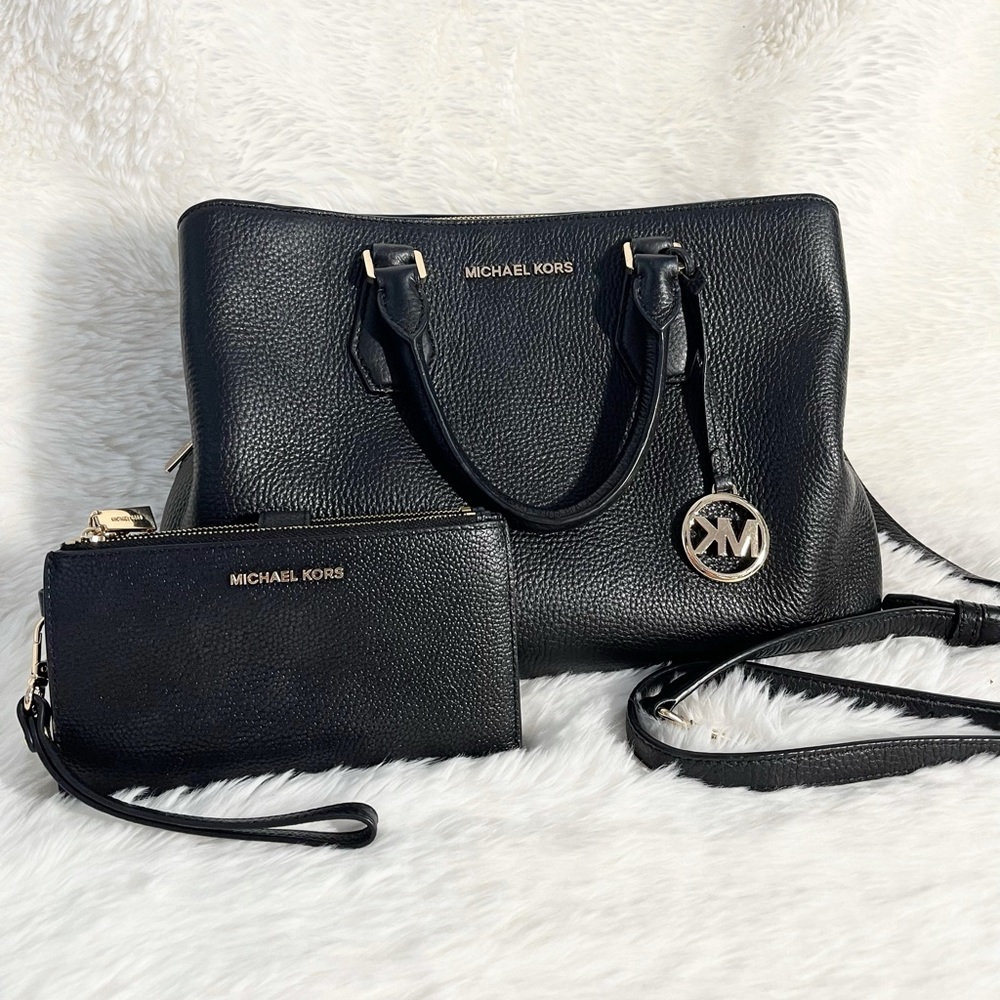 Michael Kors Satchel & Wristlet